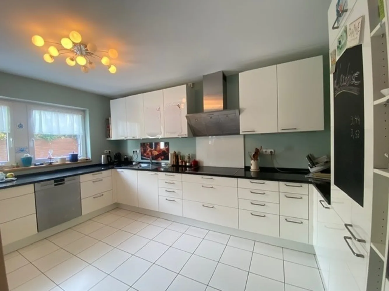 8 Zimmer Haus mit 144 m² in Kaarst – Bild 2