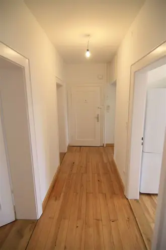 3 Zimmer Wohnung mit 75 m² in München – Bild 7