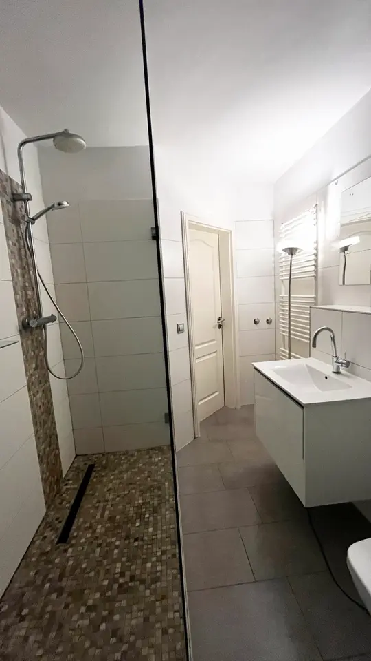1 Zimmer Wohnung mit 125 m² in Hamburg – Bild 10