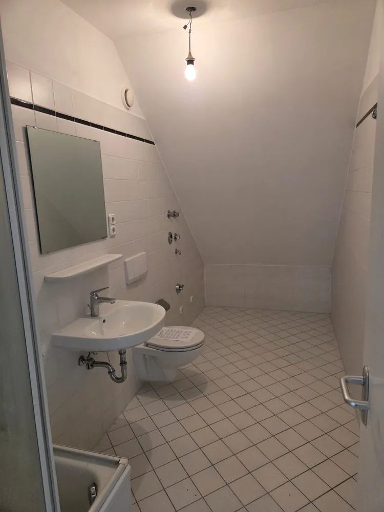 3 Zimmer Wohnung mit 119 m² in Regensburg – Bild 3