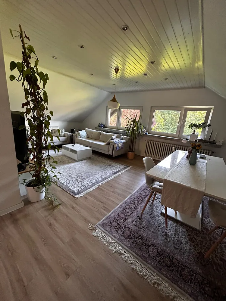 3 Zimmer Wohnung mit 70 m² in Düsseldorf – Bild 1