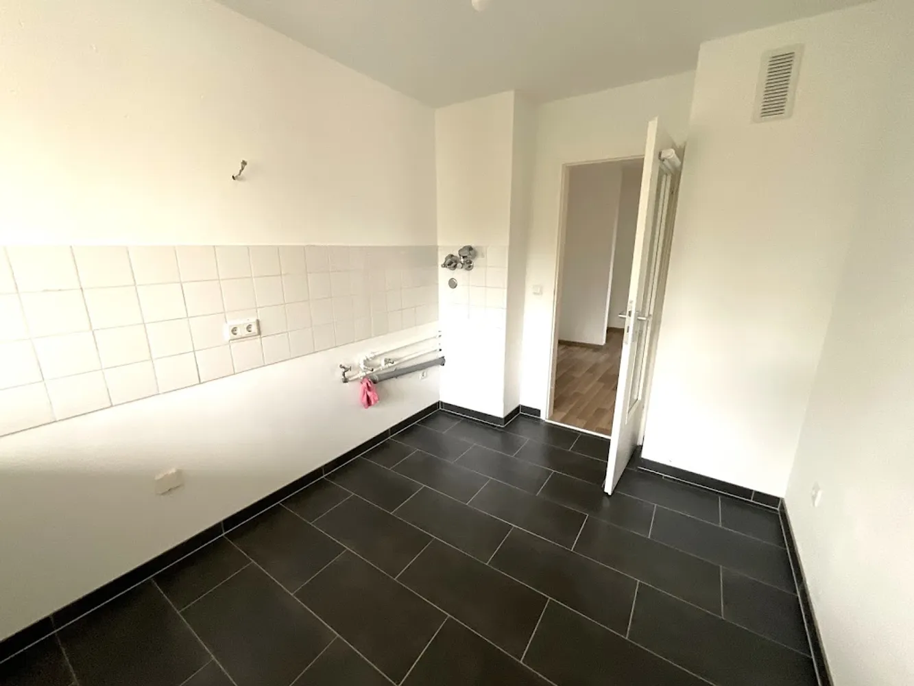2 Zimmer Wohnung mit 61 m² in Nürnberg – Bild 4