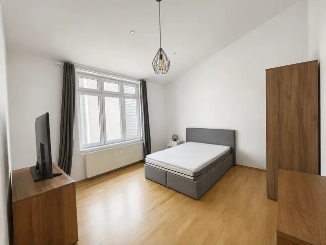 4 Zimmer Wohnung mit 110 m² in Frankfurt am Main – Bild 2