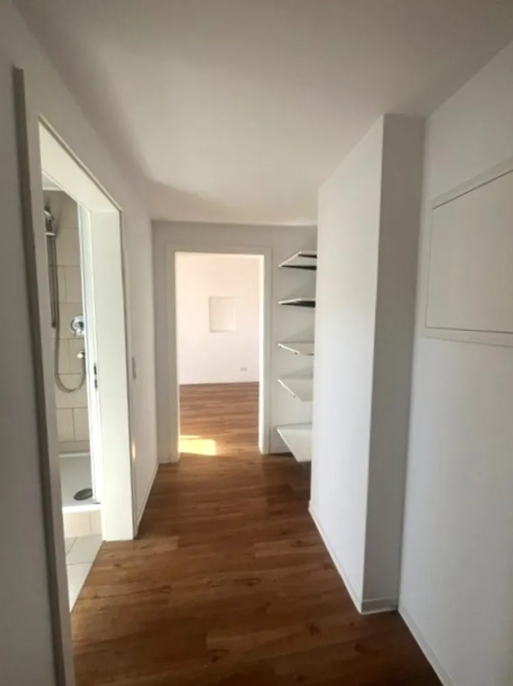 5 Zimmer Wohnung mit 116 m² in Wiesbaden – Bild 8