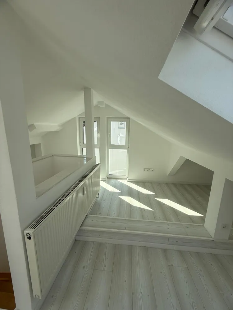 4 Zimmer Wohnung mit 87 m² in Wiesbaden – Bild 1