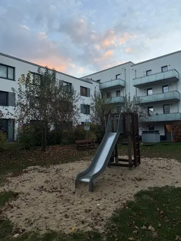 4 Zimmer Wohnung mit 118 m² in Hamburg – Bild 8