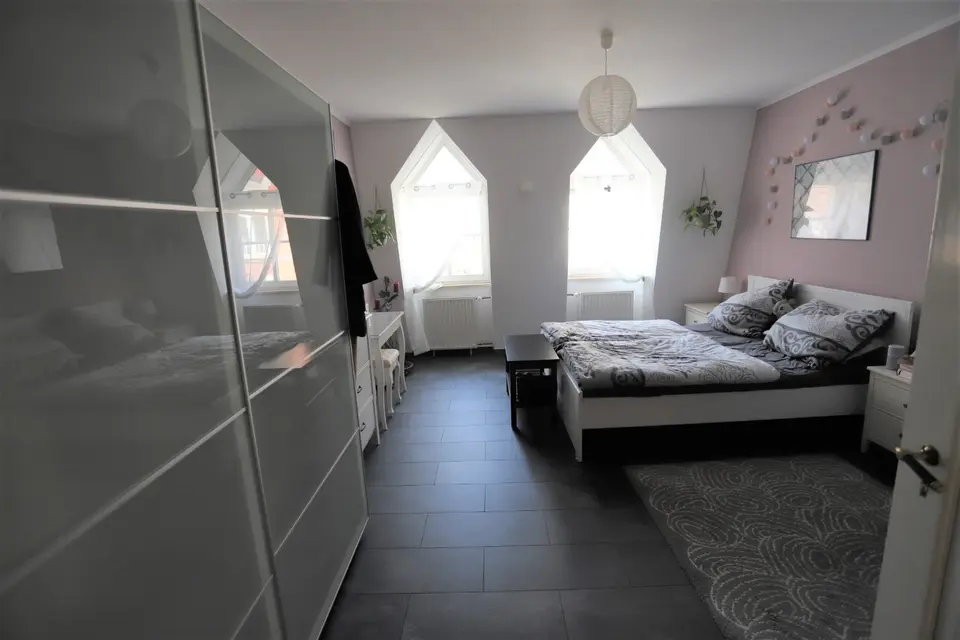 3 Zimmer Wohnung mit 132 m² in Riesa – Bild 2