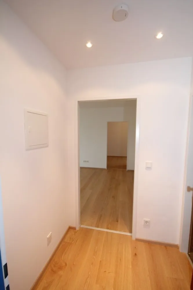 2 Zimmer Wohnung mit 56 m² in München – Bild 9