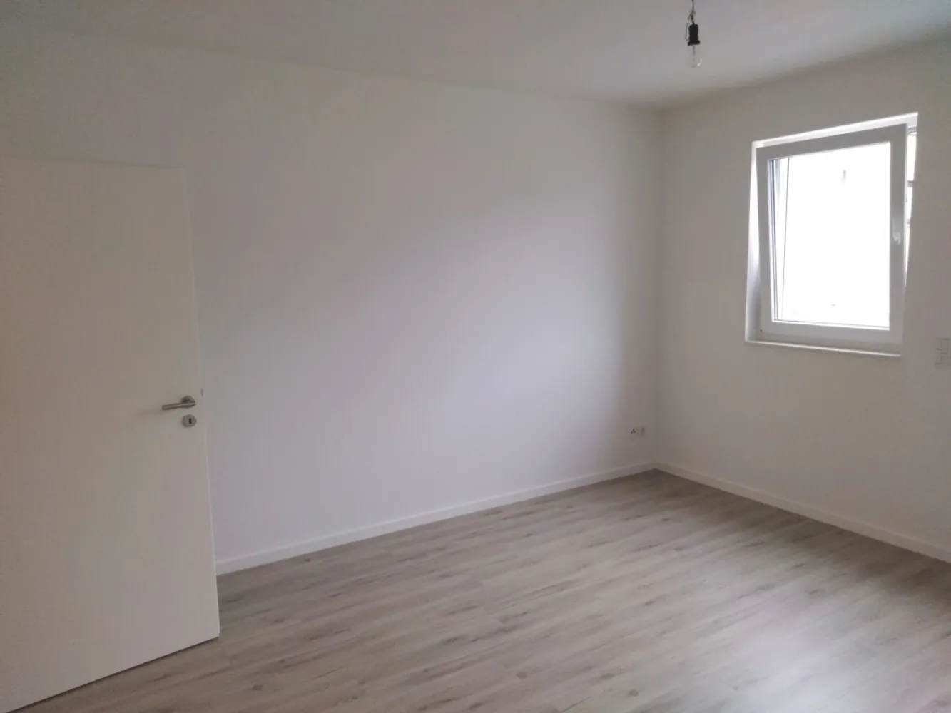 3 Zimmer Wohnung mit 114 m² in Neuwied – Bild 2