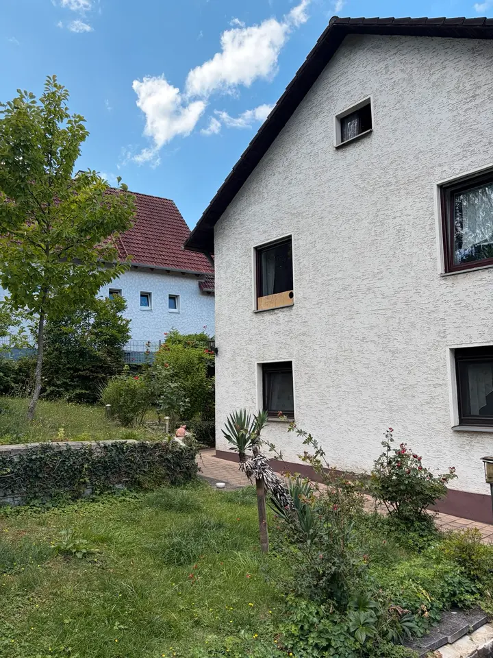 3 Zimmer Wohnung mit 100 m² in Amberg – Bild 1