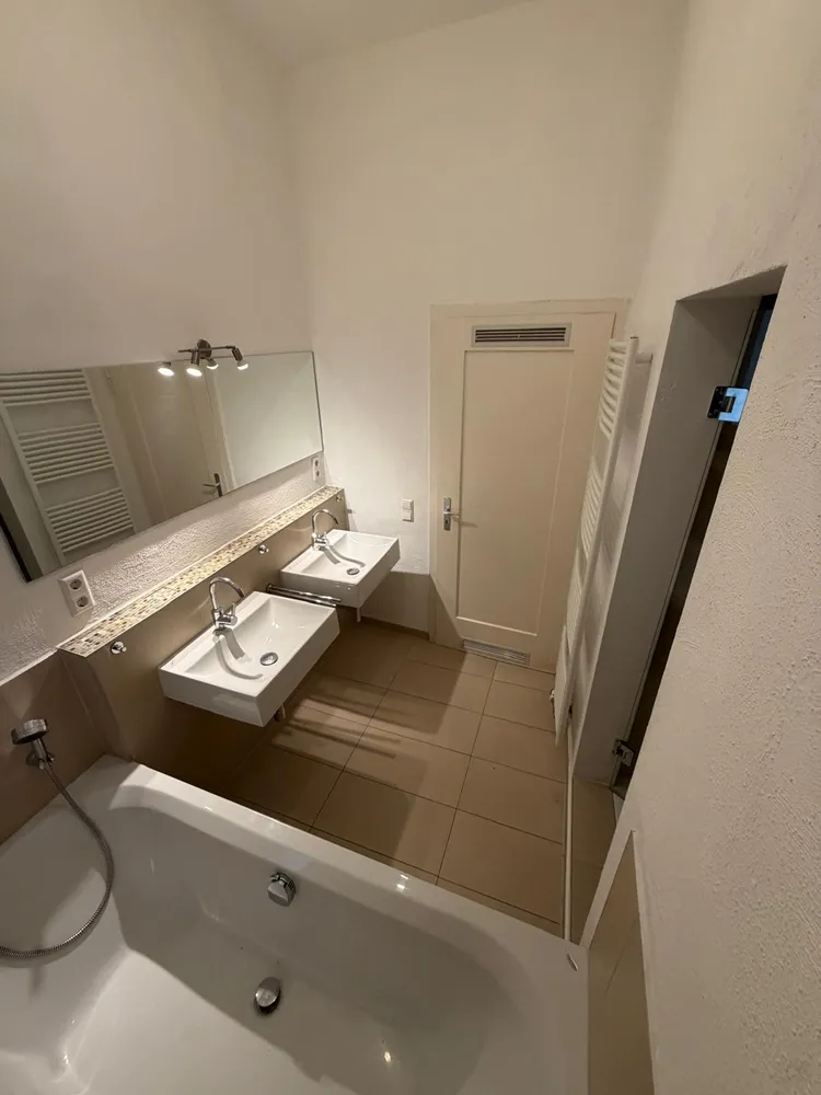 3 room apartment with 106 m² in Stuttgart – Photo 2