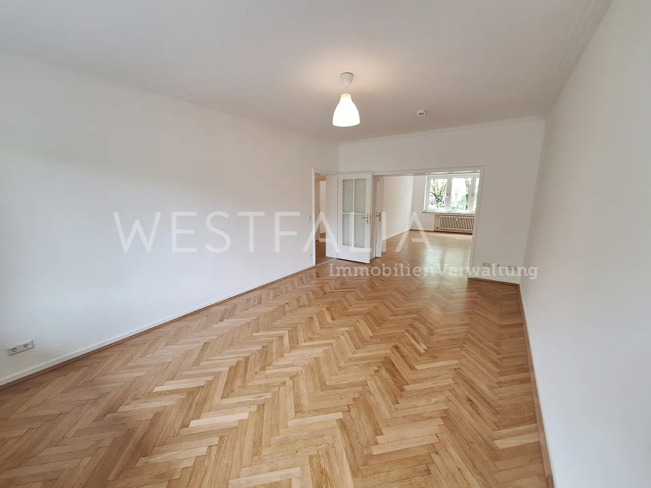 3 Zimmer Wohnung mit 94 m² in Düsseldorf – Bild 3