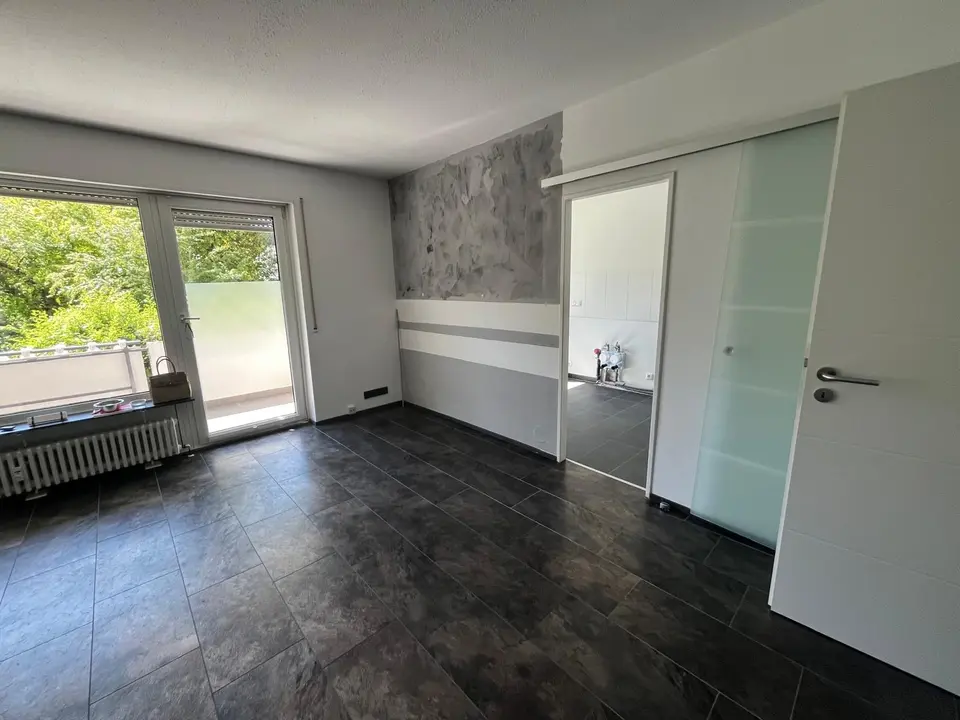 2 Zimmer Wohnung mit 60 m² in Wiesbaden – Bild 2
