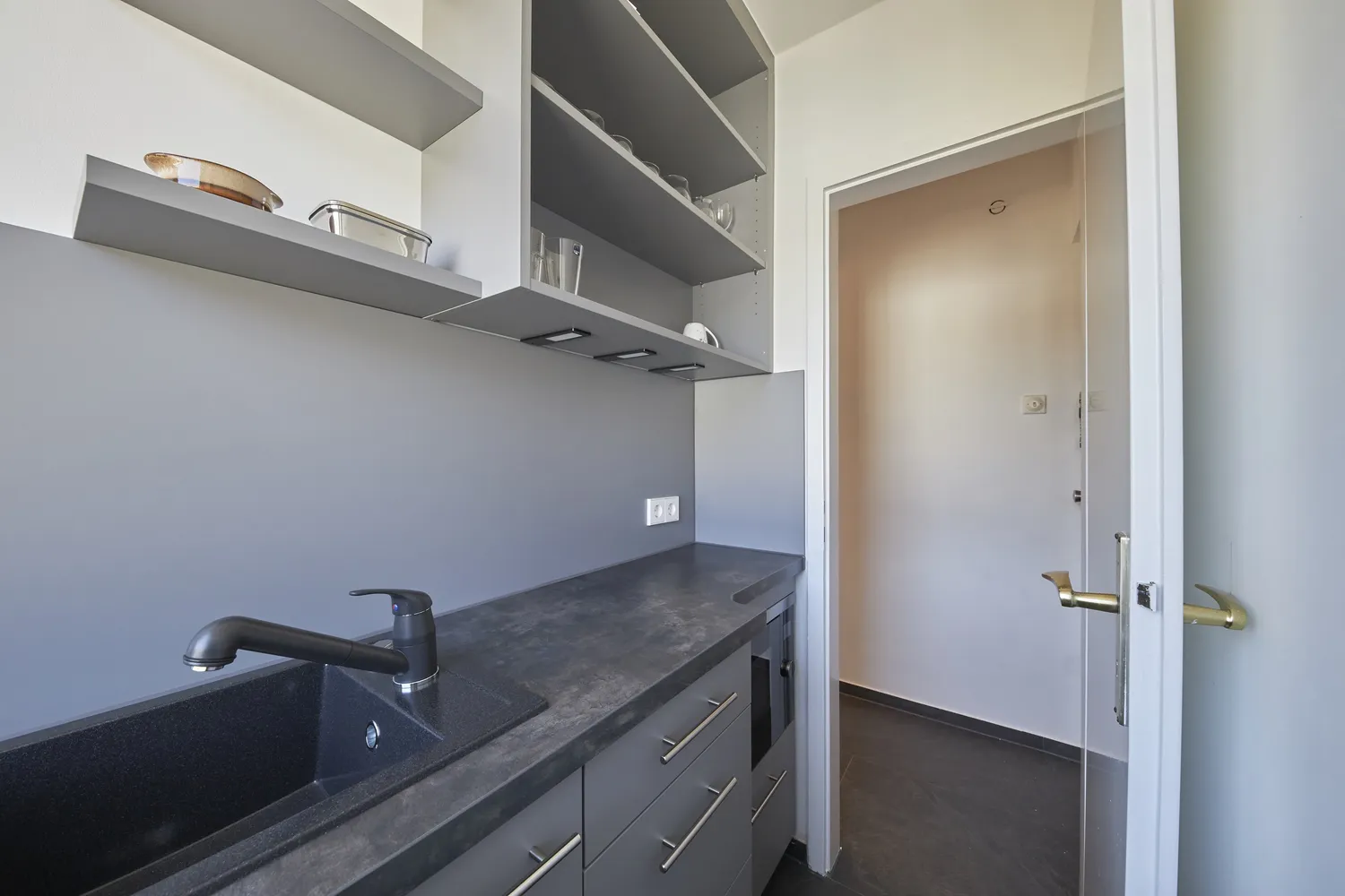 1 Zimmer Wohnung mit 29 m² in Stuttgart – Bild 2