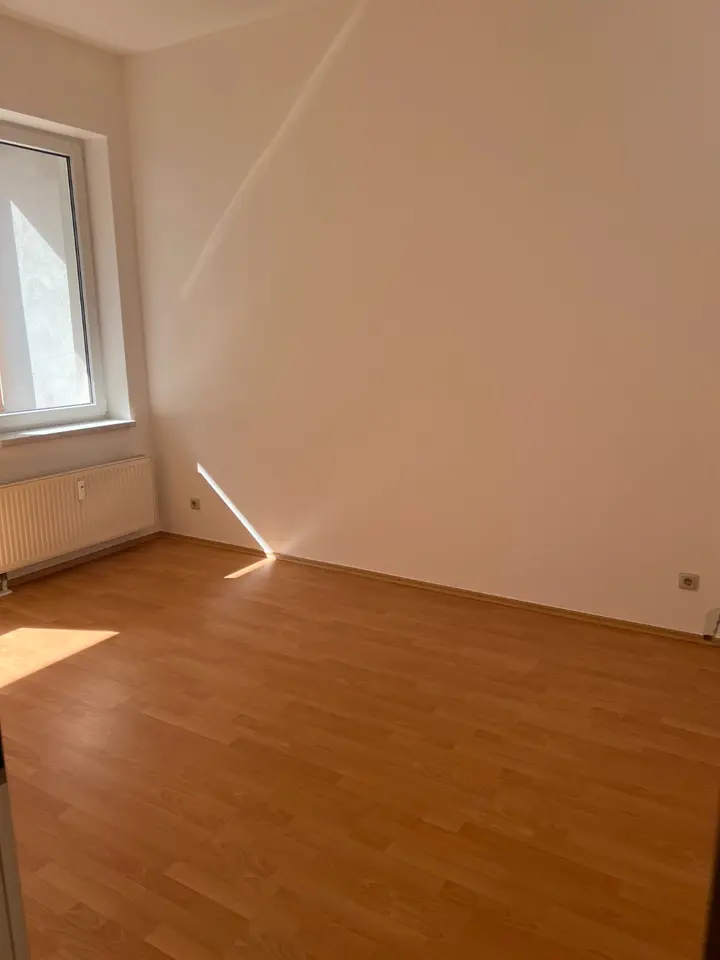 2 Zimmer Wohnung mit 54 m² in Meiningen – Bild 10