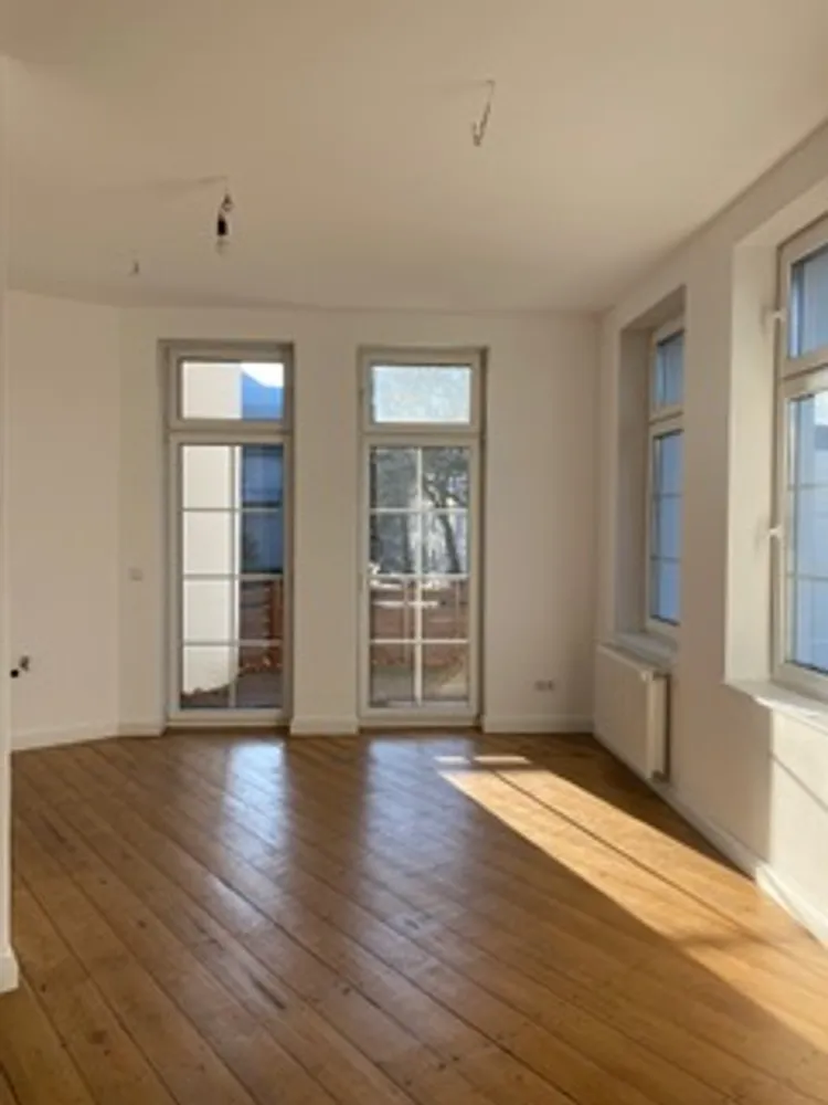 4 Zimmer Wohnung mit 120 m² in Wuppertal – Bild 1
