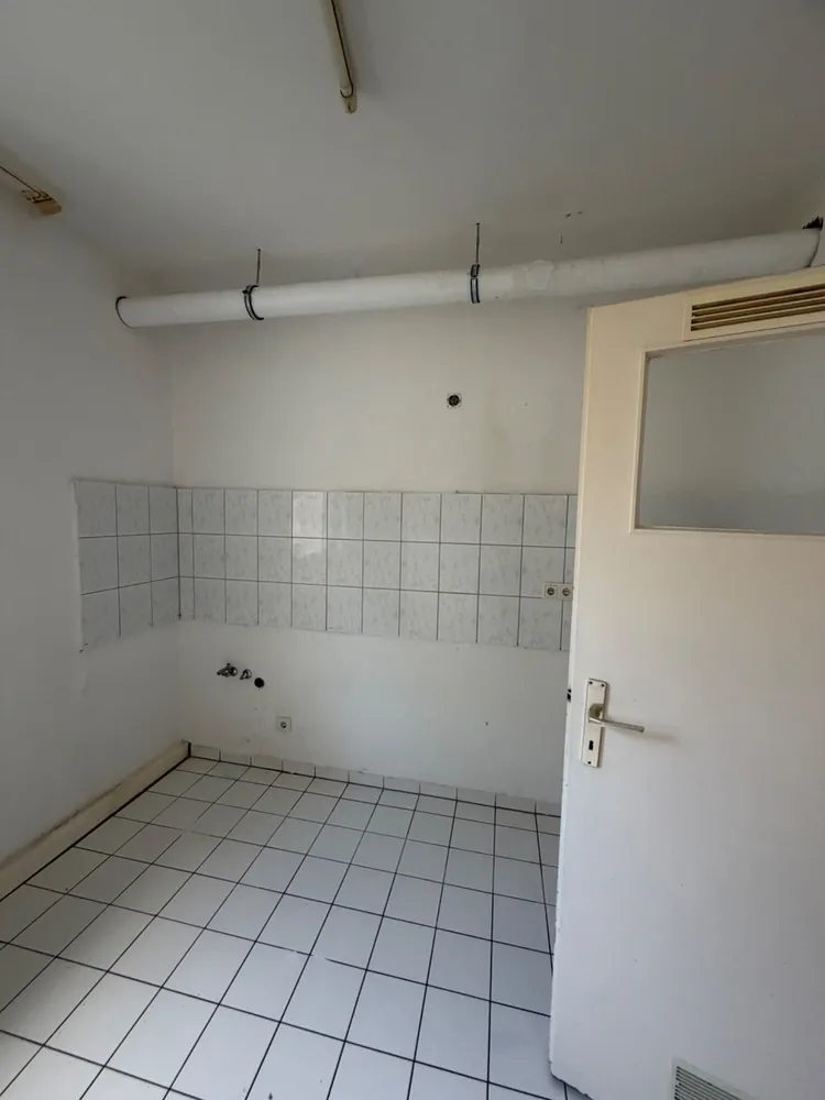2 Zimmer Wohnung mit 65 m² in Detmold – Bild 2
