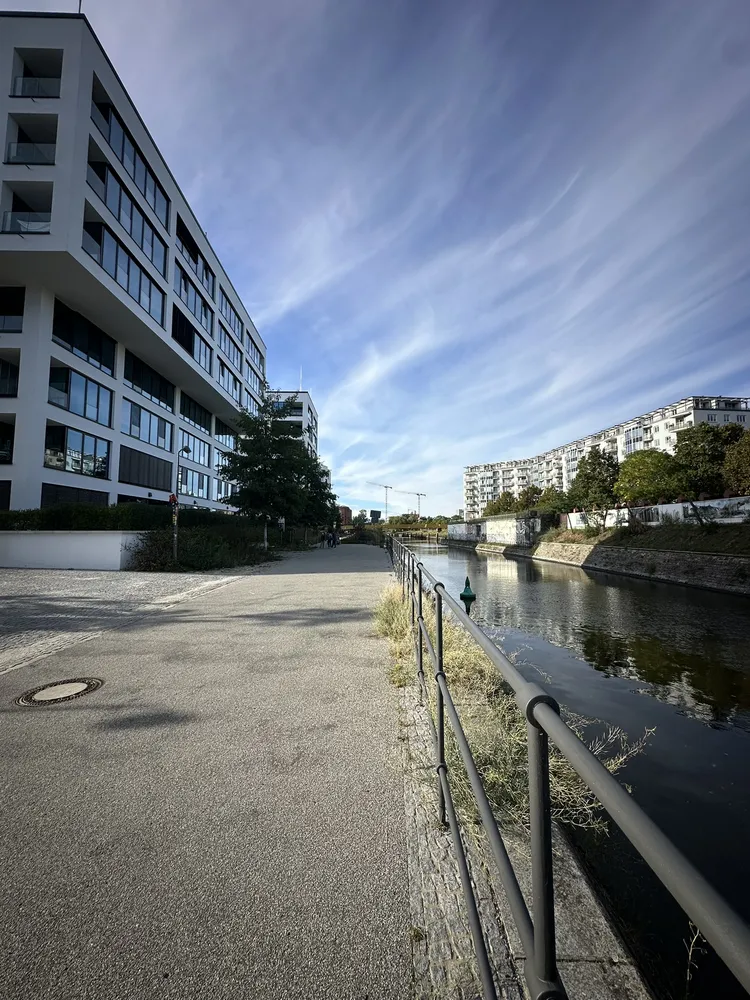 2 Zimmer Wohnung mit 56 m² in Berlin – Bild 9