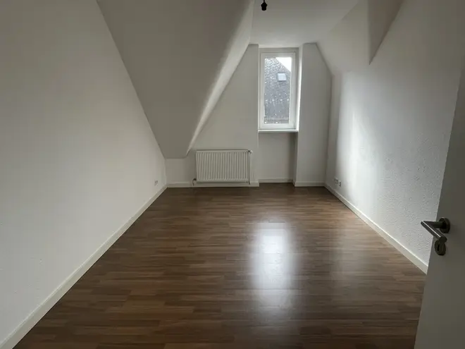 4 Zimmer Wohnung mit 107 m² in Wiesbaden – Bild 9