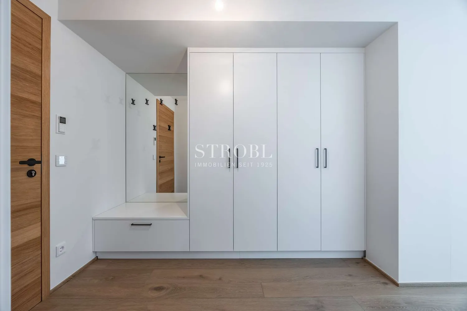 5 room apartment with 190 m² in Munich – Photo 6