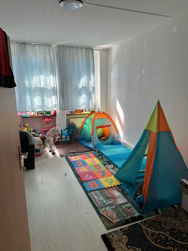 5 Zimmer Wohnung mit 96 m² in Kassel – Bild 3