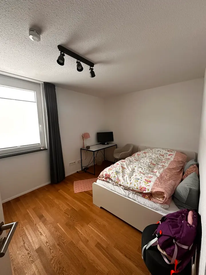 WG-Zimmer mit 107 m² in Frankfurt am Main – Bild 3