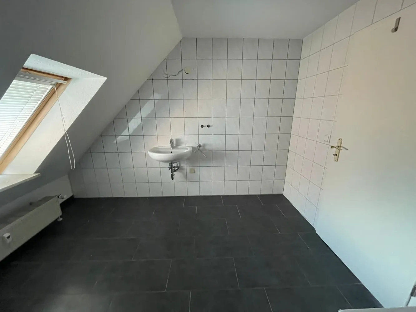 2 Zimmer Wohnung mit 70 m² in Halle (Saale) – Bild 3