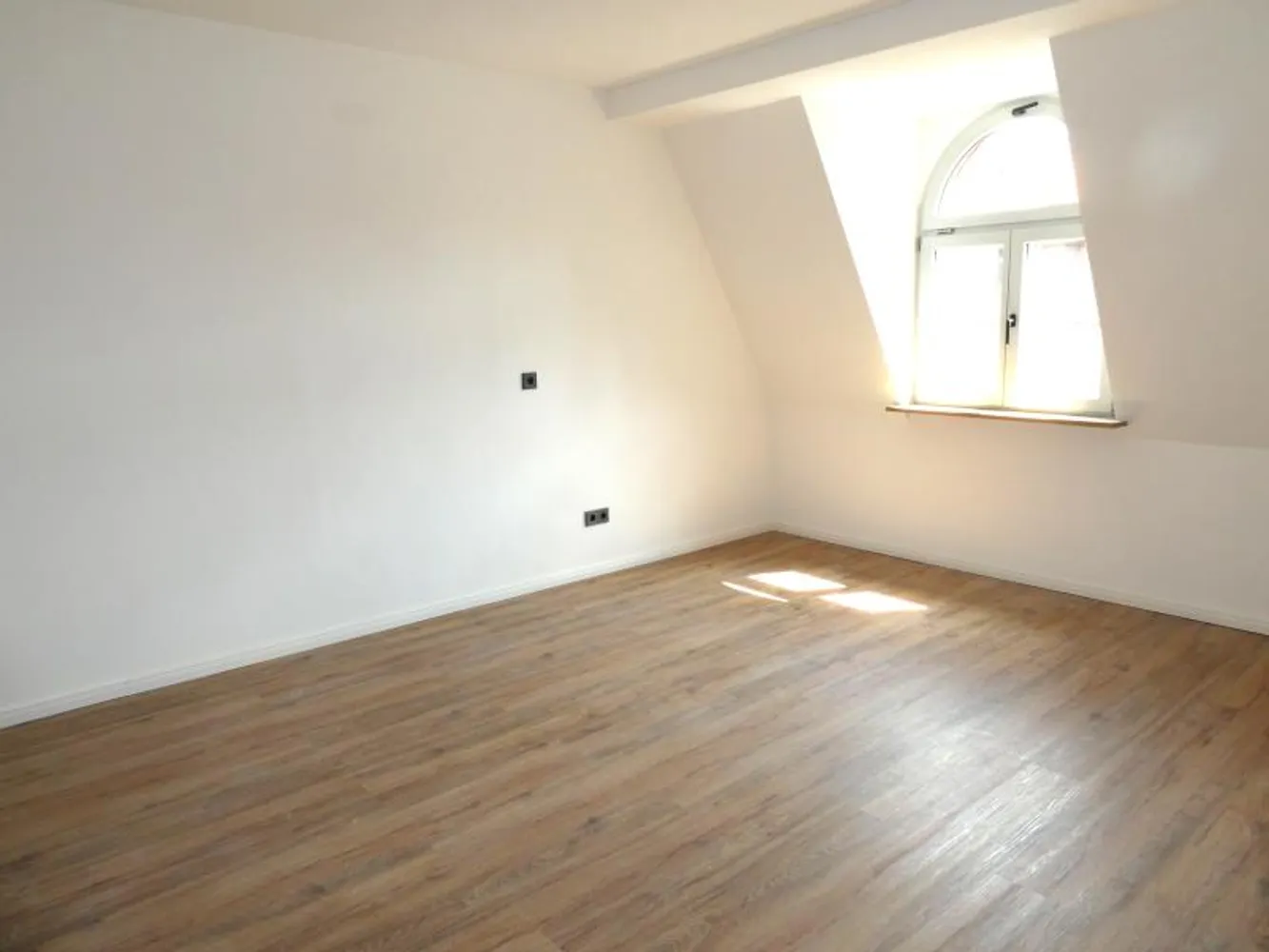 4 Zimmer Wohnung mit 97 m² in Nürnberg – Bild 10