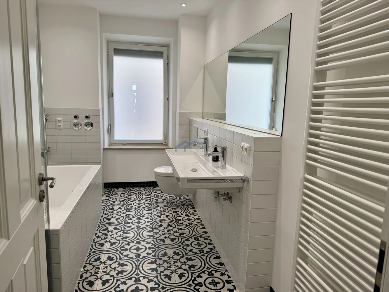 5 Zimmer Wohnung mit 160 m² in Augsburg – Bild 3