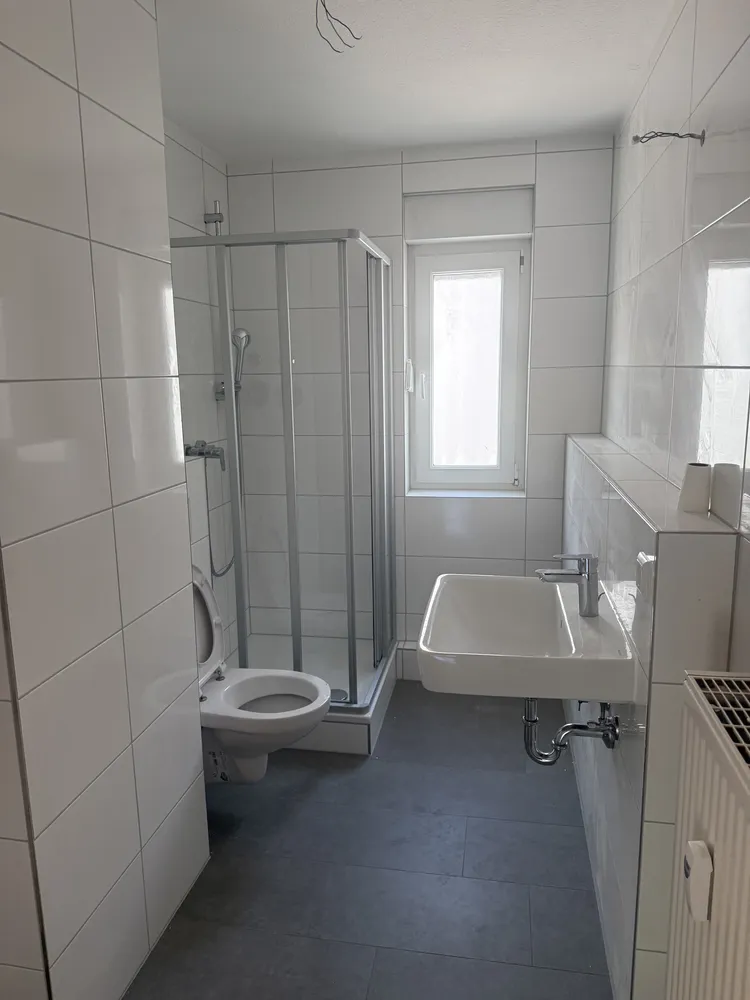 2 Zimmer Wohnung mit 64 m² in Karlsruhe – Bild 2
