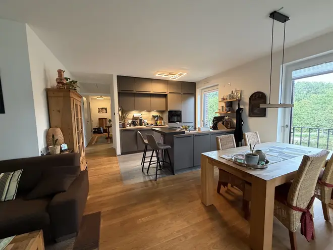 3 Zimmer Wohnung mit 77 m² in Hannover – Bild 2