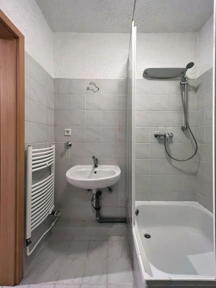 3 Zimmer Wohnung mit 70 m² in Oberhausen – Bild 1