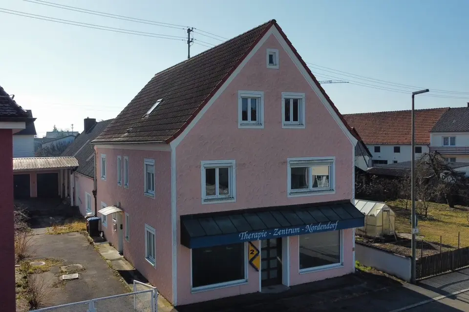 4 Zimmer Wohnung mit 161 m² in Donauwörth – Bild 1