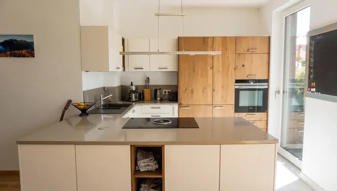 4 Zimmer Wohnung mit 131 m² in Berlin – Bild 3