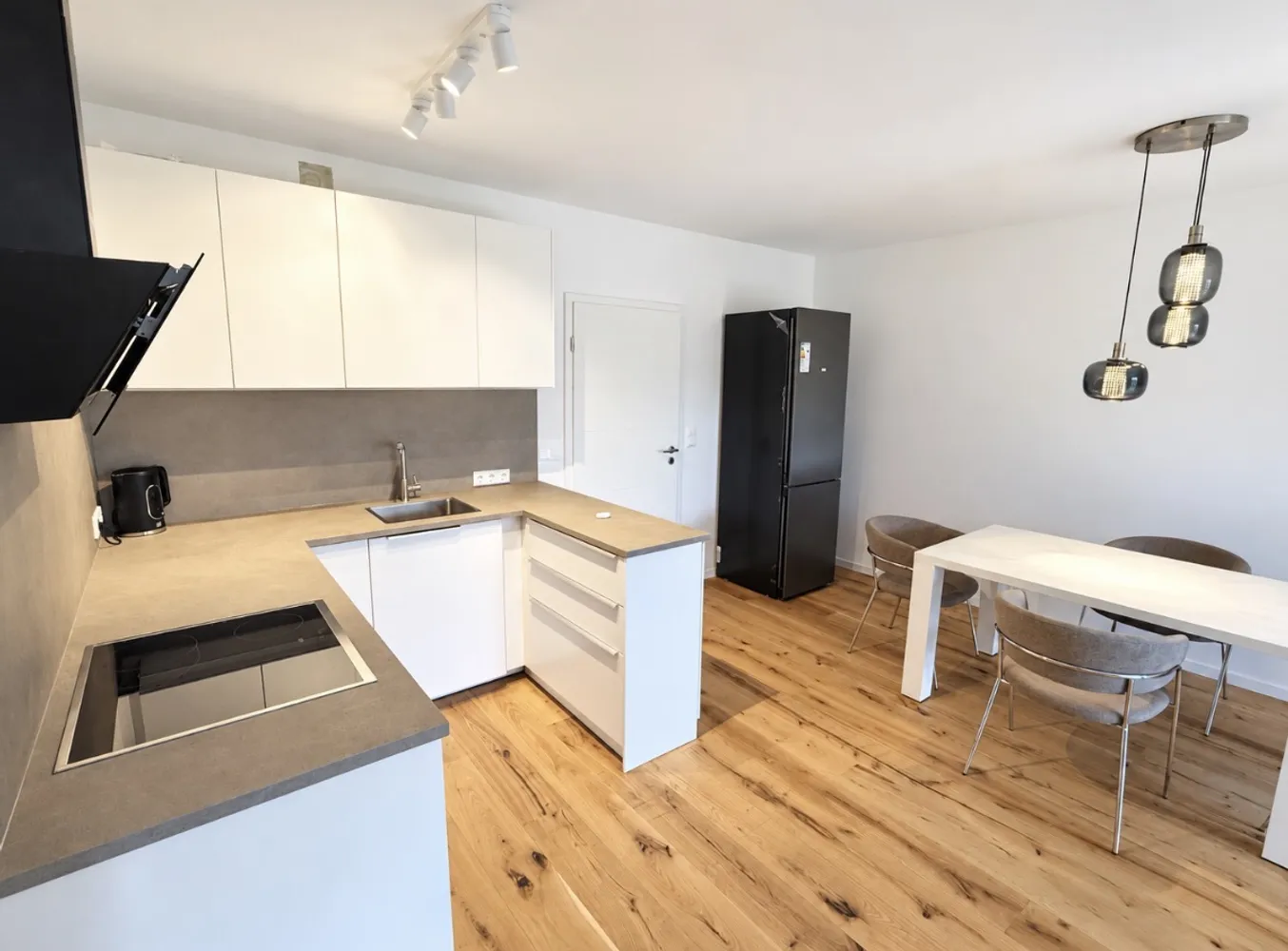 2 Zimmer Wohnung mit 71 m² in Düsseldorf – Bild 6
