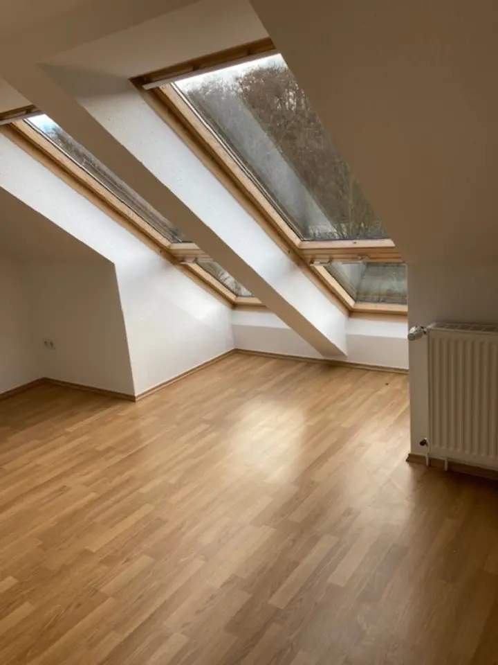 3 Zimmer Wohnung mit 67 m² in Weißenfels – Bild 3