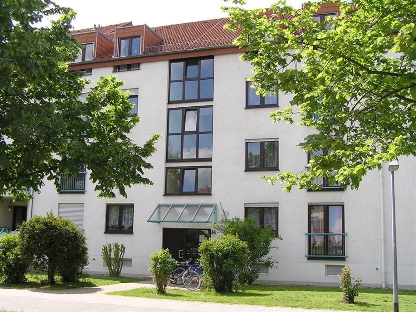 2 Zimmer Wohnung mit 54 m² in Karlsruhe – Bild 1