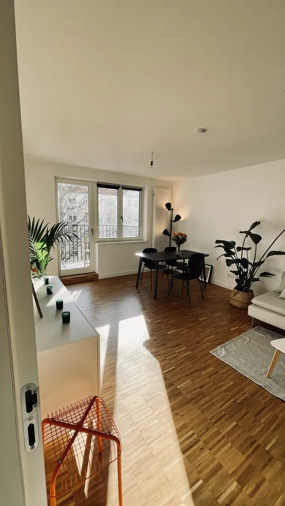 2 room apartment with 50 m² in Berlin – Photo 2