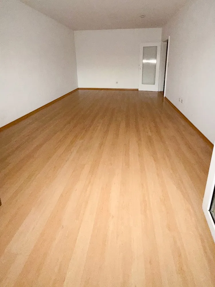 2 room apartment with 58 m² in Munich – Photo 2