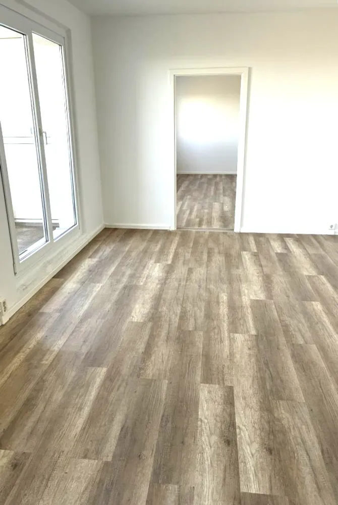 5 Zimmer Wohnung mit 116 m² in Halle (Saale) – Bild 2