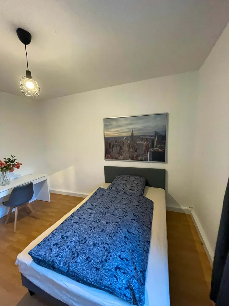 WG-Zimmer mit 15 m² in München – Bild 1