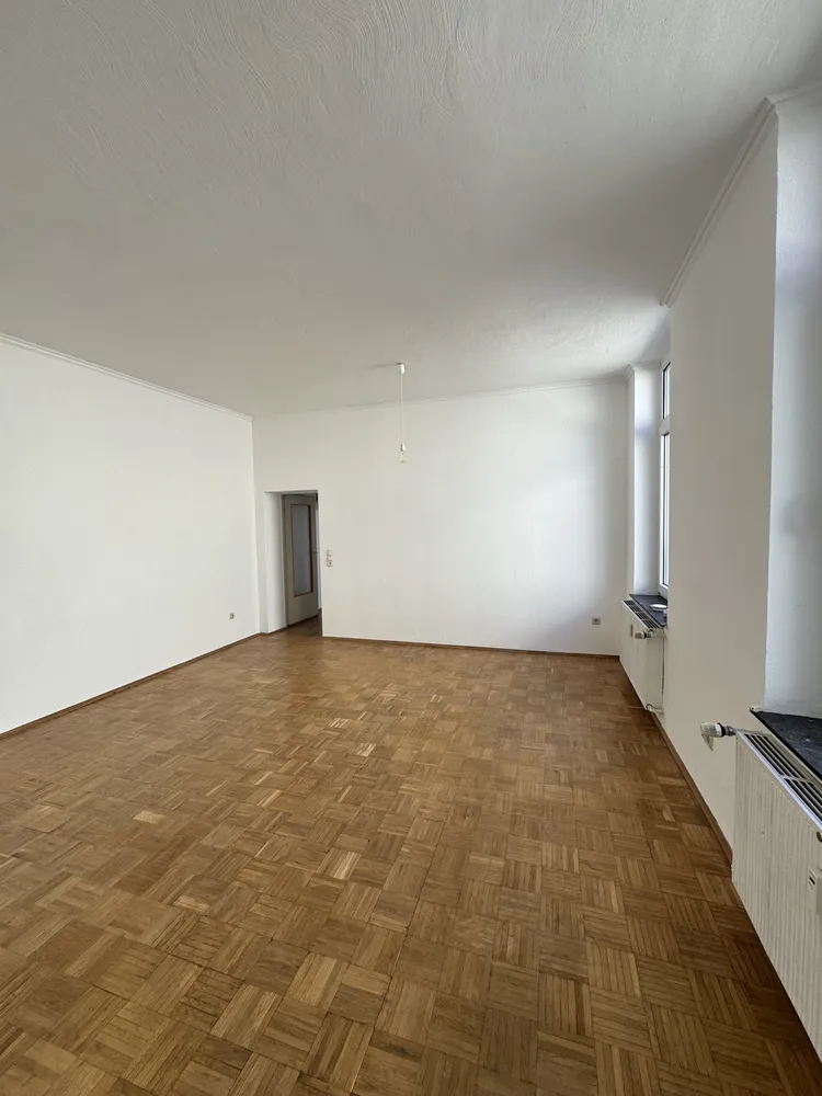 4 Zimmer Wohnung mit 98 m² in Aachen – Bild 2