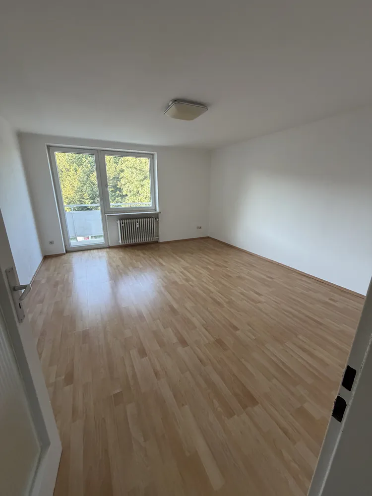 2 room apartment with 63 m² in Munich – Photo 1