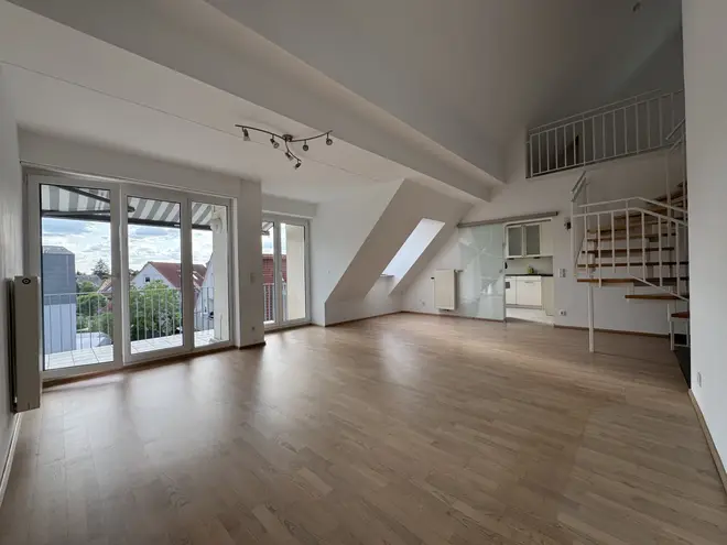 4 Zimmer Wohnung mit 99 m² in Nürnberg – Bild 2