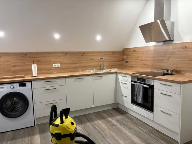 2 Zimmer Wohnung mit 80 m² in Leverkusen – Bild 2