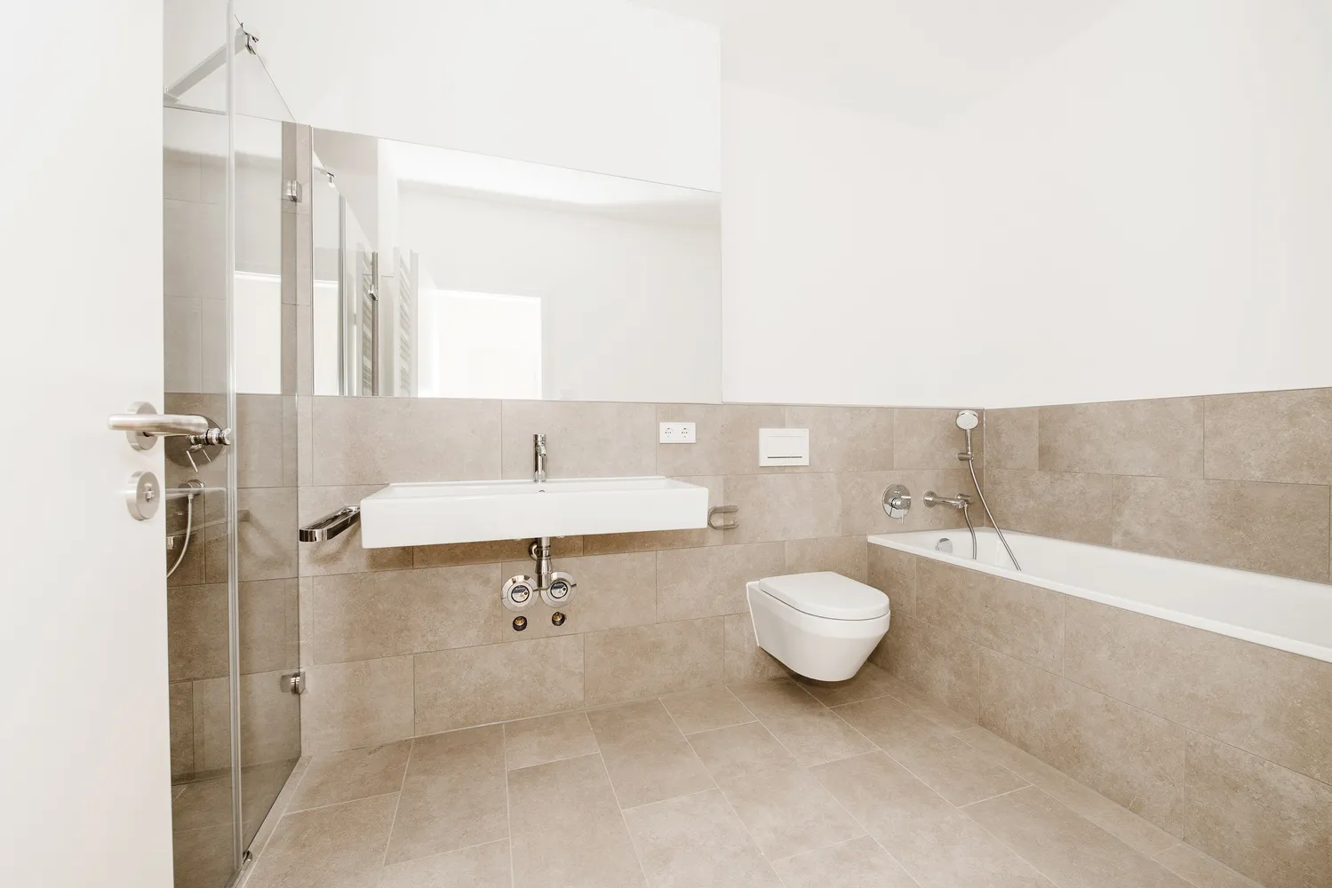 4 Zimmer Wohnung mit 117 m² in München – Bild 6