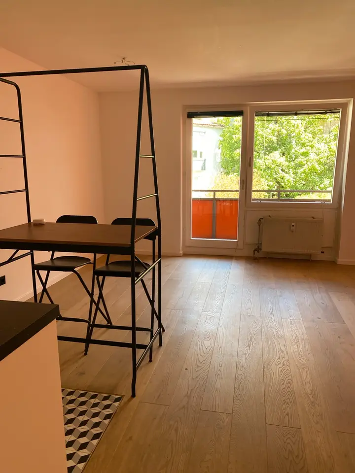 2 Zimmer Wohnung mit 28 m² in Stuttgart – Bild 2