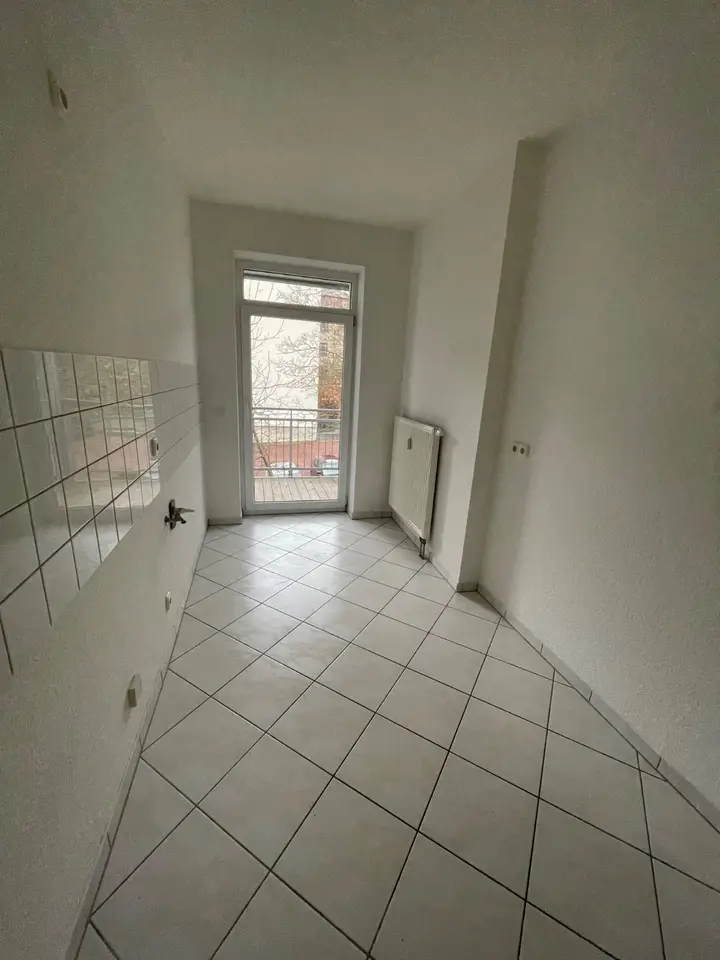 2 Zimmer Wohnung mit 51 m² in Halle (Saale) – Bild 4