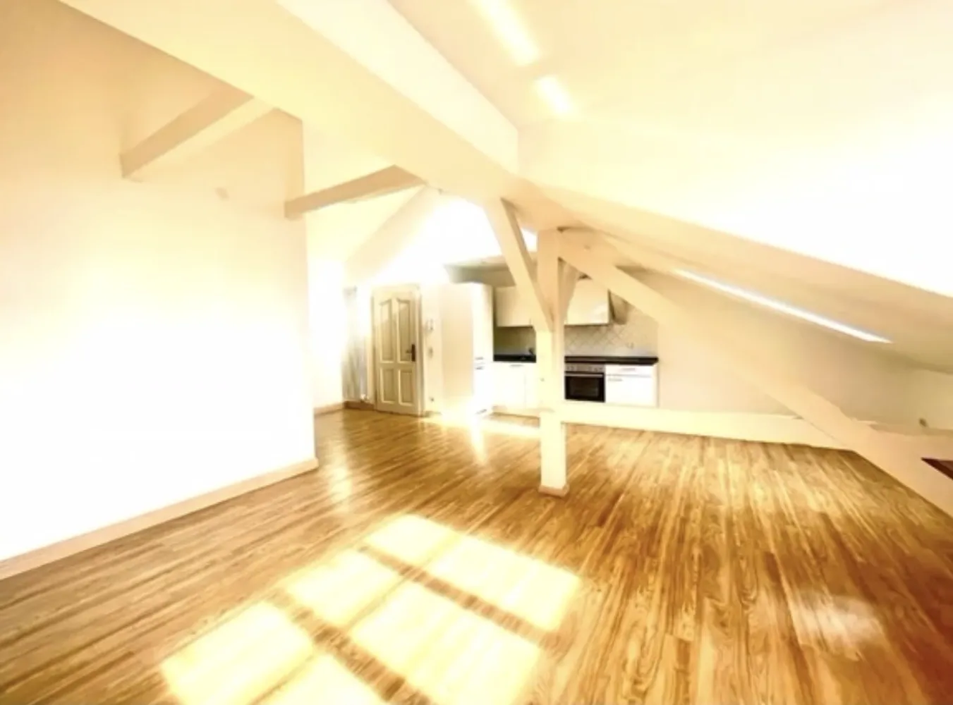 2 Zimmer Wohnung mit 61 m² in Berlin – Bild 11