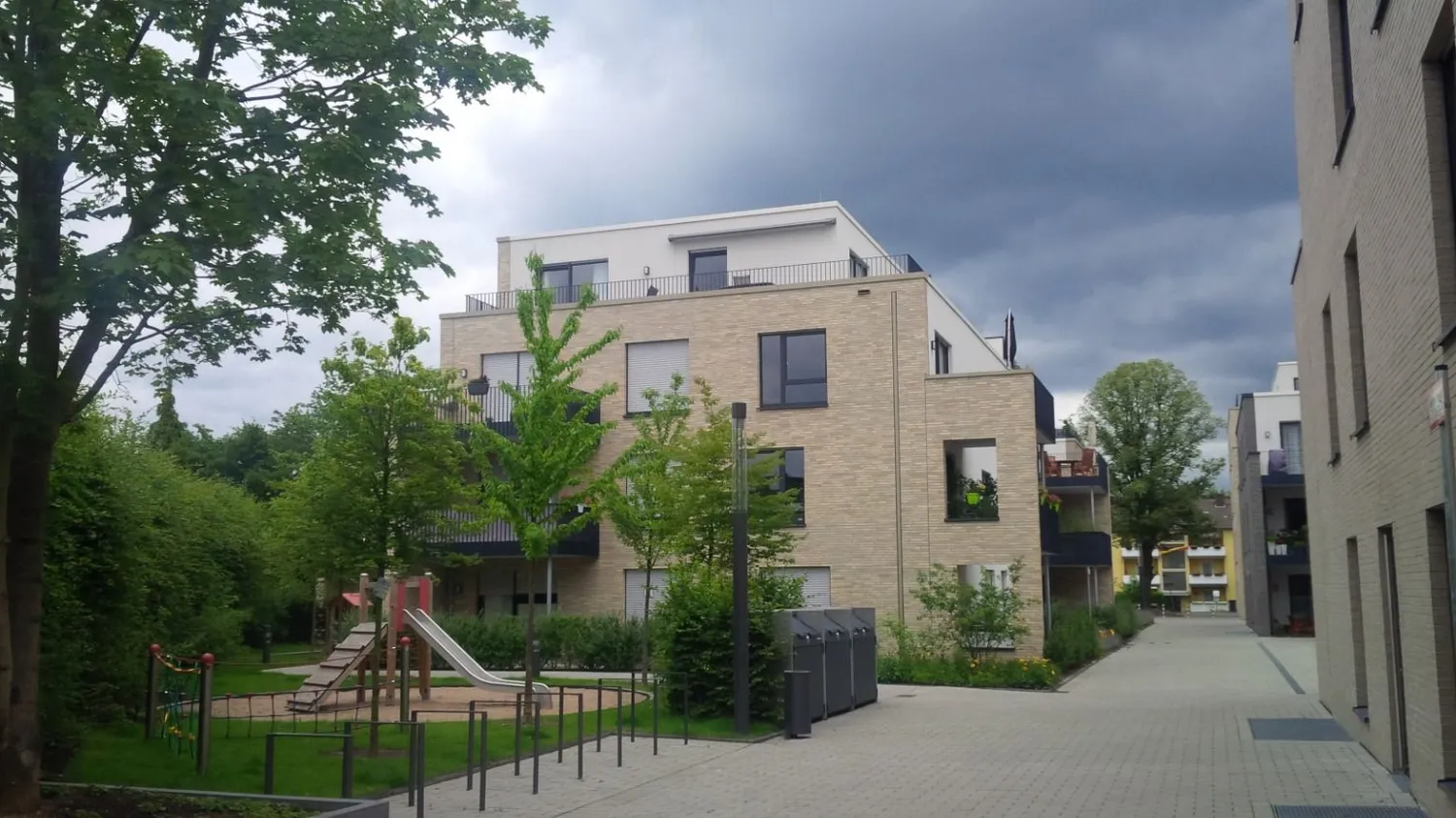 3 room apartment with 91 m² in Cologne – Photo 1